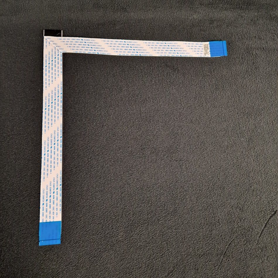 Nappe LVDS Télé Samsung UE58J5000AW Référence: BN96-33236E Nappe LVDS Télé Samsung UE58J5000AW Référence: BN96-33236E