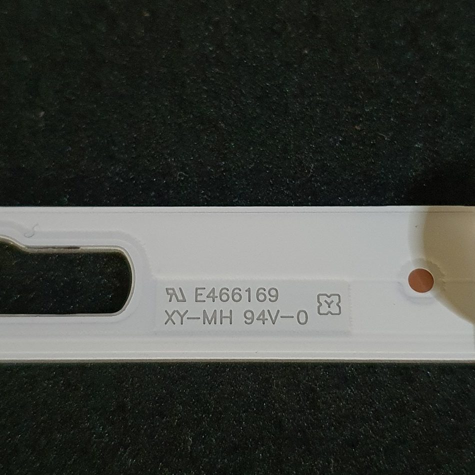 BARRE-LEDS-12-4-rotated-1 BARRE-LEDS-12-4-rotated-1