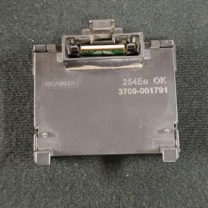 CONNECTEUR-DE-CARTES-2-1-rotated-1 CONNECTEUR-DE-CARTES-2-1-rotated-1