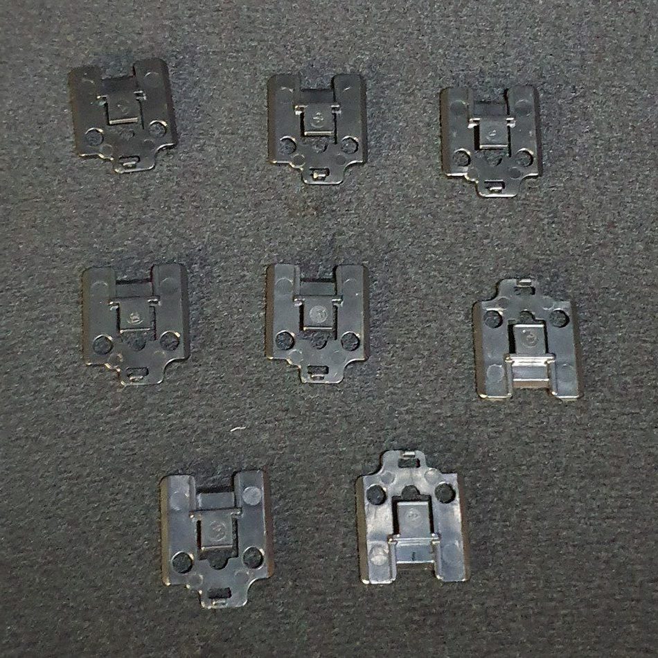 Ensemble De 8 Supports Des Cartes Du Lcd Télé Samsung UE55NU7305K Ensemble De 8 Supports Des Cartes Du Lcd Télé Samsung UE55NU7305K