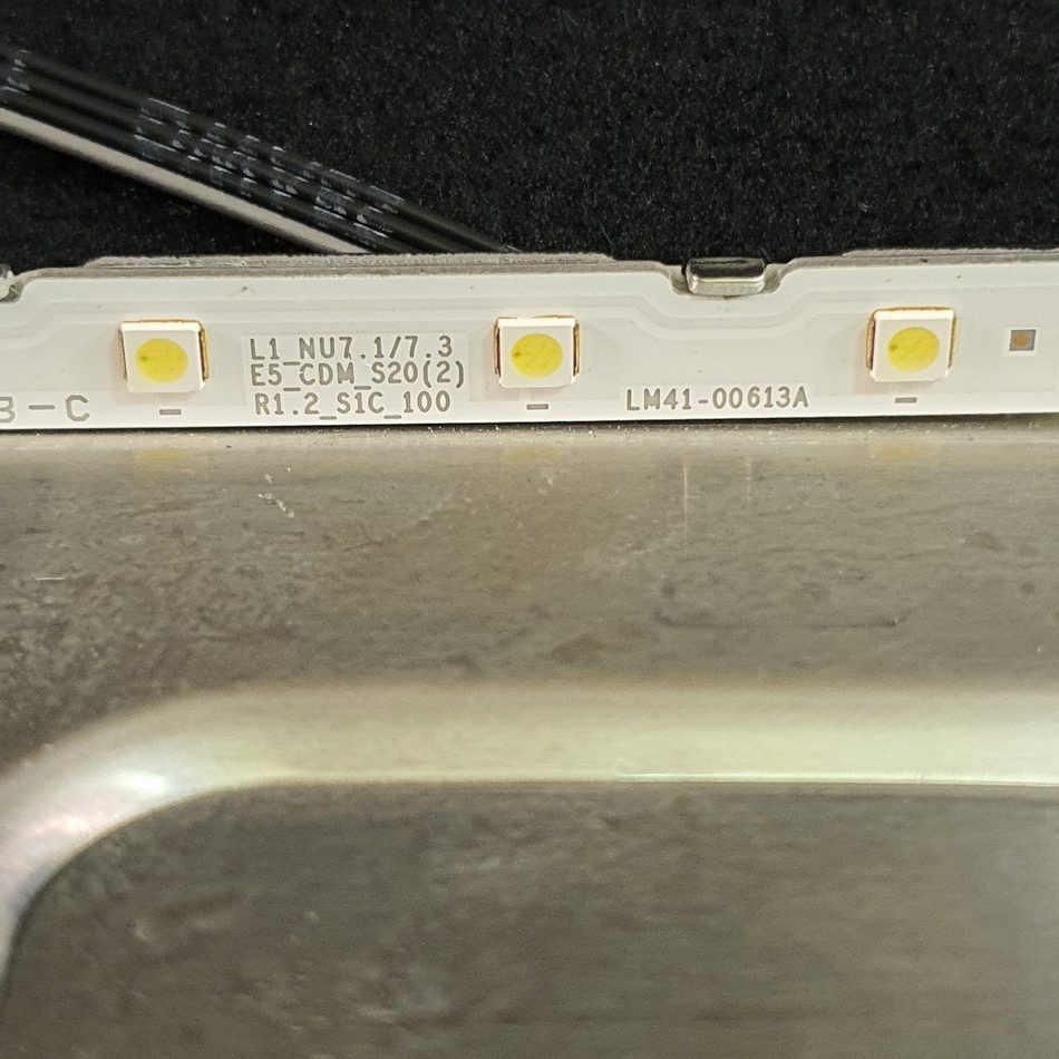 BARRE-LED-SUPPORT-8-rotated-1 BARRE-LED-SUPPORT-8-rotated-1