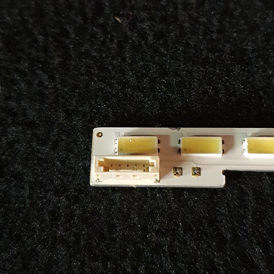 BARRE-LEDS-1-2-2-rotated-1 BARRE-LEDS-1-2-2-rotated-1