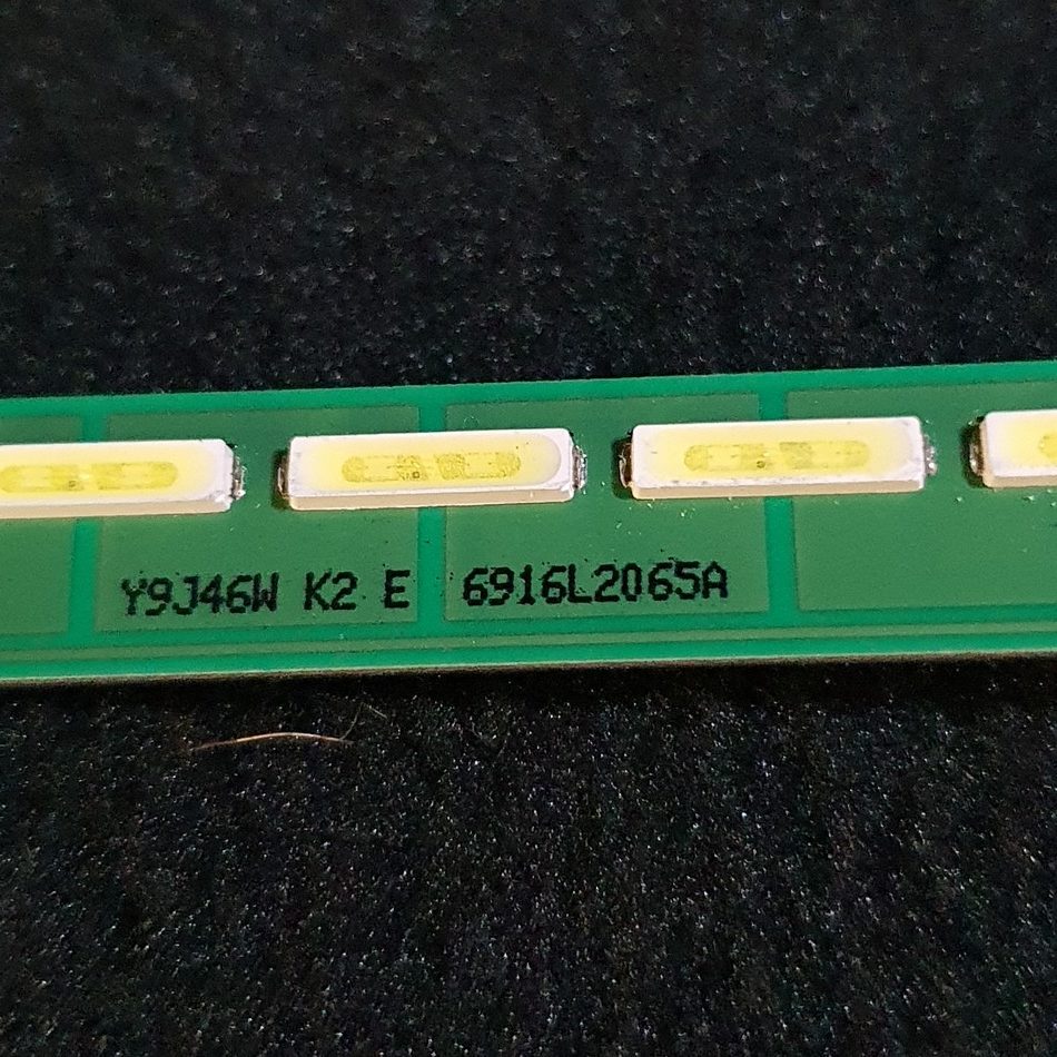 BARRE-LEDS-2-3-1-rotated-1 BARRE-LEDS-2-3-1-rotated-1