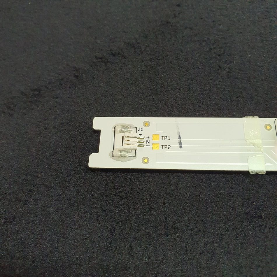BARRE-LEDS-4-rotated-1 BARRE-LEDS-4-rotated-1