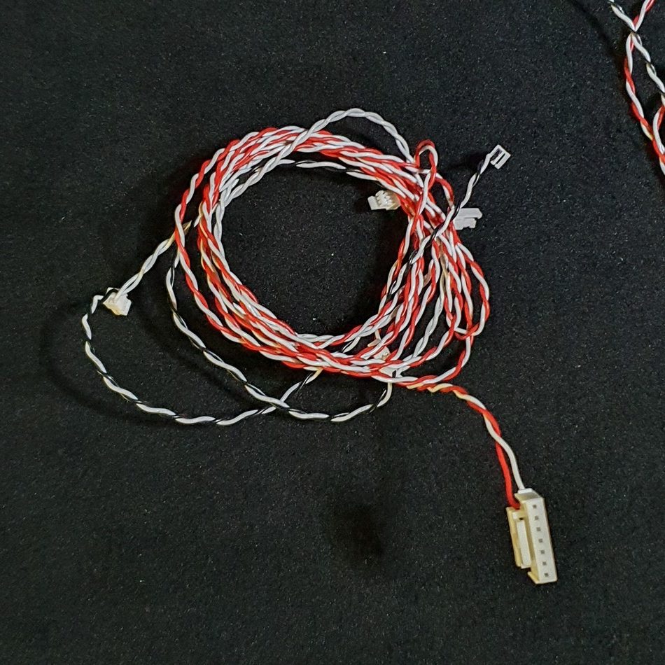 ENSEMBLE-CORDON-DE-CONNEXION-DES-BARRES-LEDS-3-rotated-1 ENSEMBLE-CORDON-DE-CONNEXION-DES-BARRES-LEDS-3-rotated-1