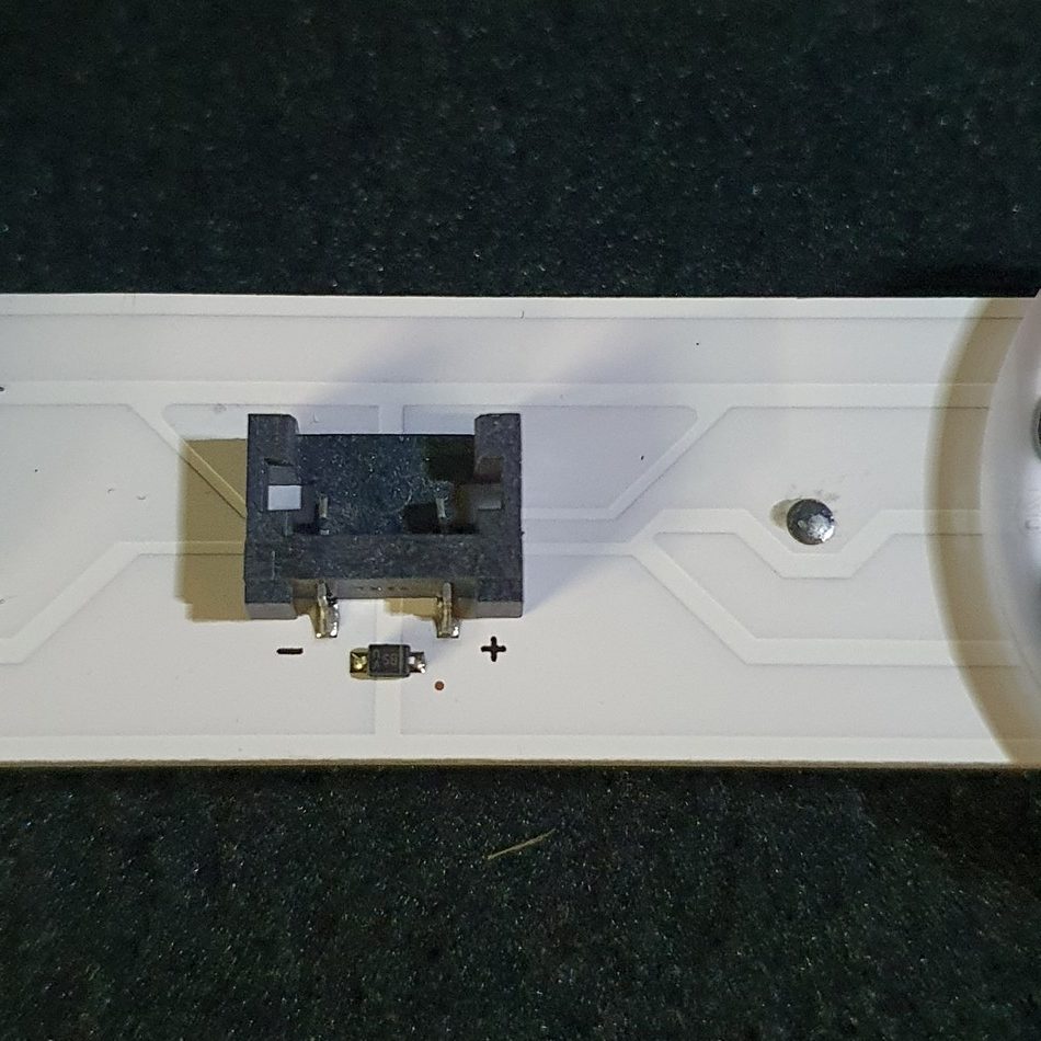 BARRE-LEDS-2-rotated-1 BARRE-LEDS-2-rotated-1