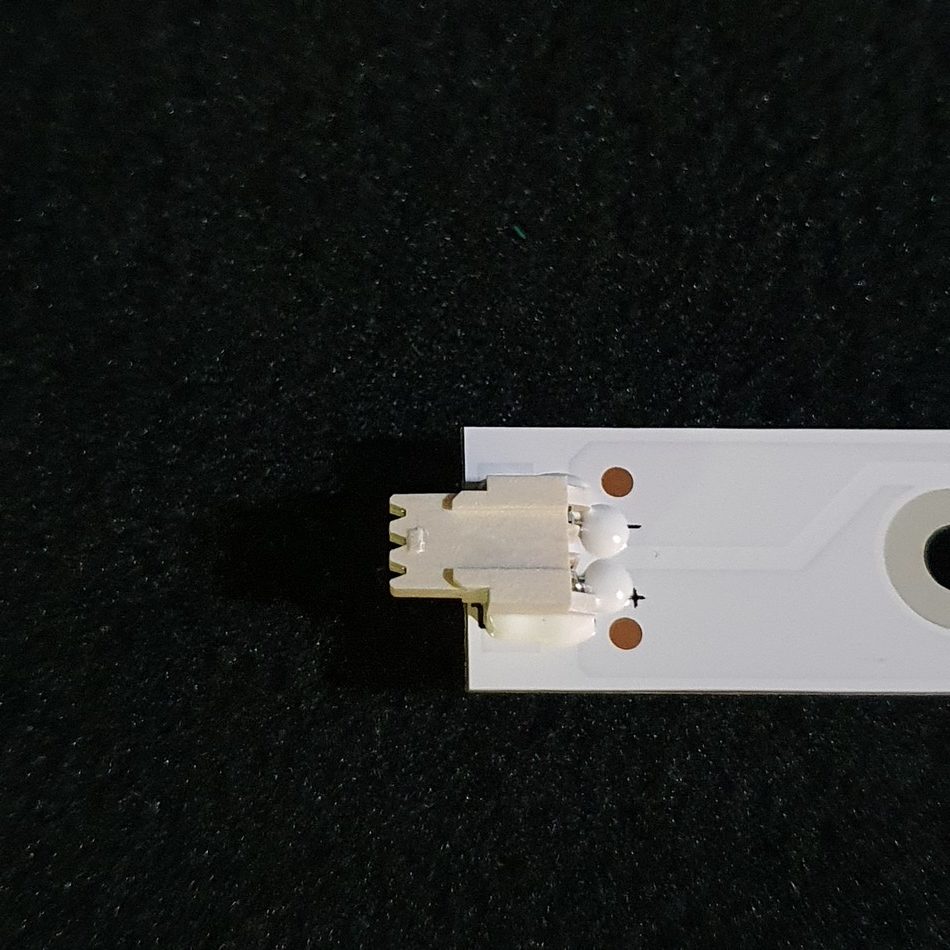 BARRE-LEDS-2-3-rotated-1 BARRE-LEDS-2-3-rotated-1