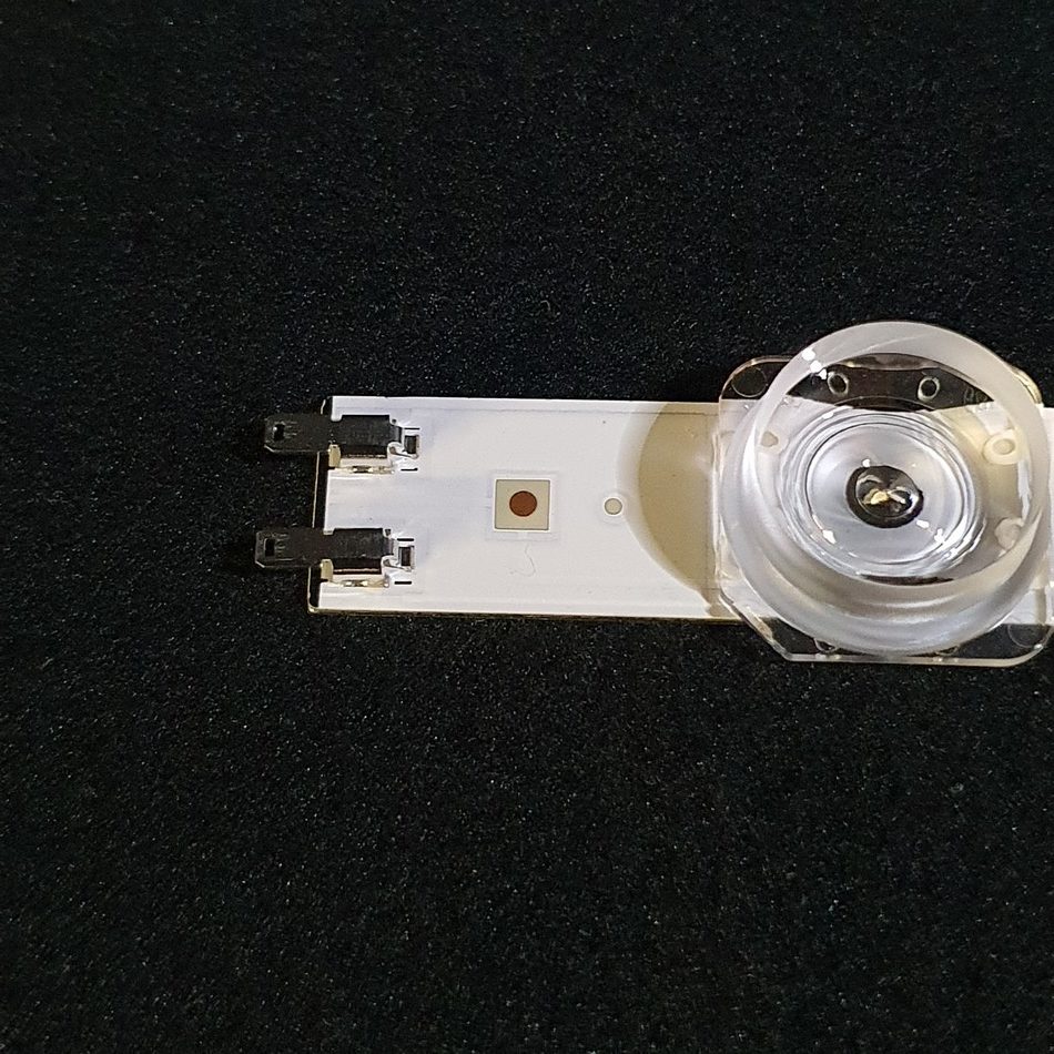 BARRE-LEDS-1-2-11-rotated-1 BARRE-LEDS-1-2-11-rotated-1