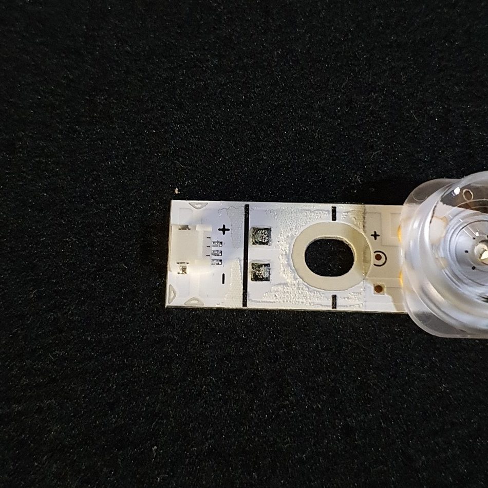 BARRE-LEDS-2-12-rotated-1 BARRE-LEDS-2-12-rotated-1