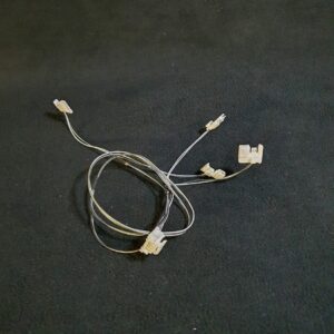 Cordon de connexion des barres LEDS télé Samsung UE55TU8005K