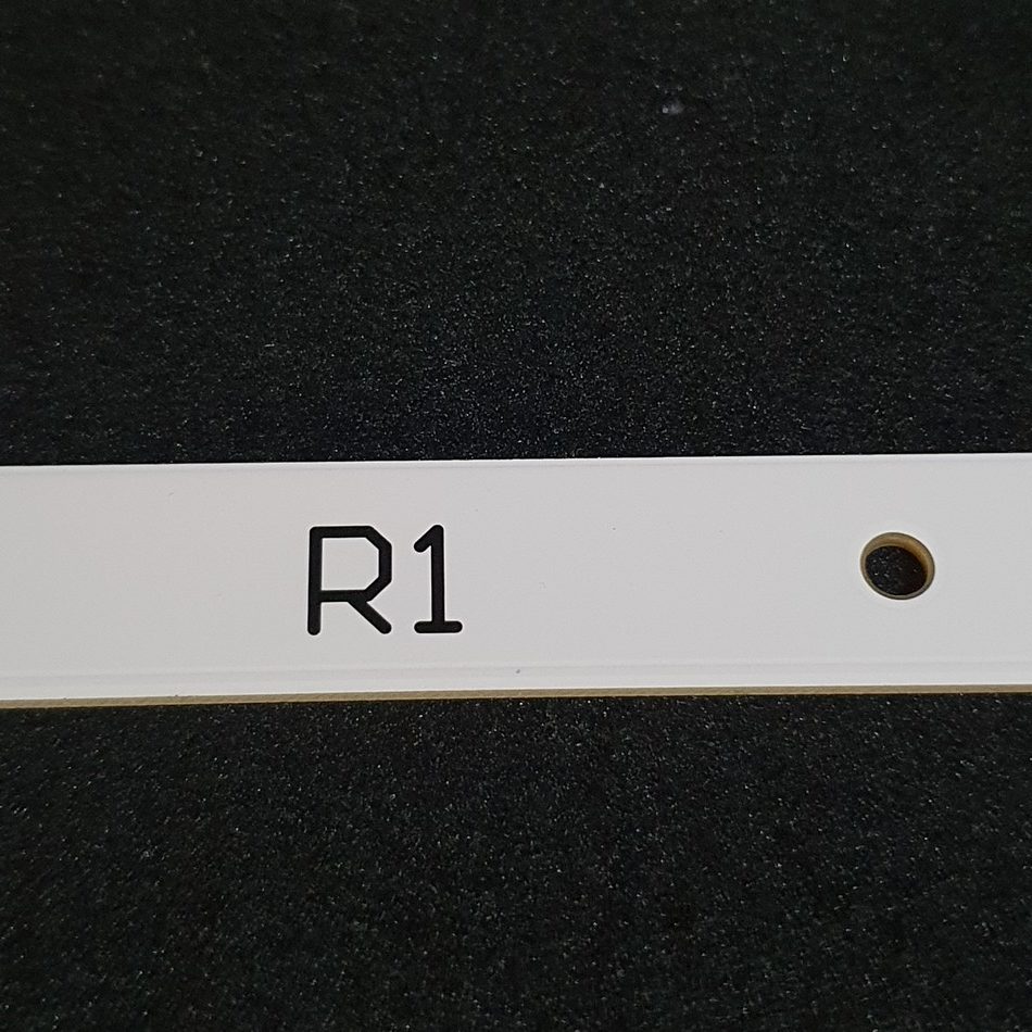 BARRE-LEDS-R1-5-rotated-1 BARRE-LEDS-R1-5-rotated-1