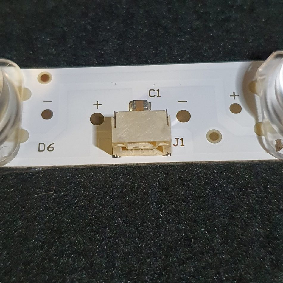 BARRE-LEDS-1-2-5-rotated-1 BARRE-LEDS-1-2-5-rotated-1