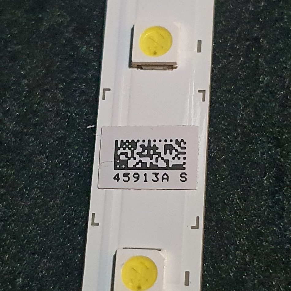 BARRE-LEDS-4-11-rotated-1 BARRE-LEDS-4-11-rotated-1