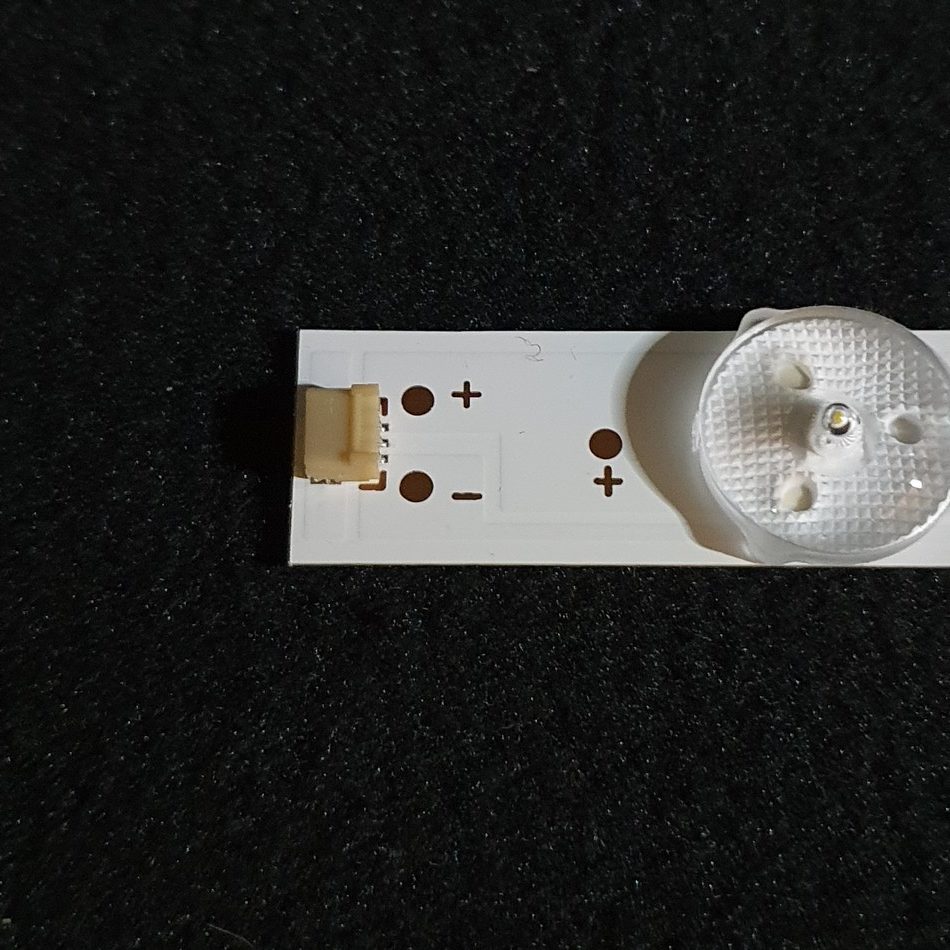BARRE-LEDS-2-2-4-rotated-1 BARRE-LEDS-2-2-4-rotated-1