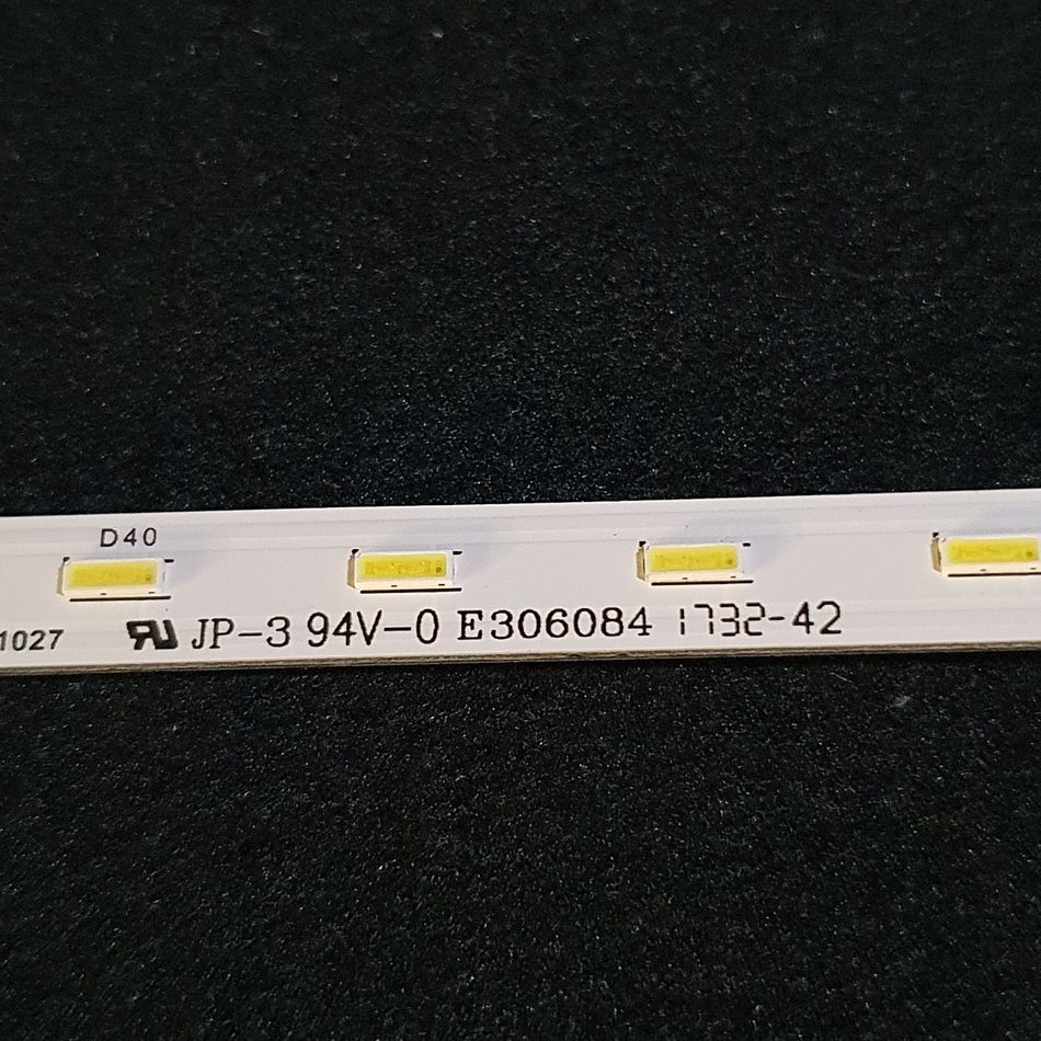 BARRE-LEDS-2-5-8-rotated-1 BARRE-LEDS-2-5-8-rotated-1