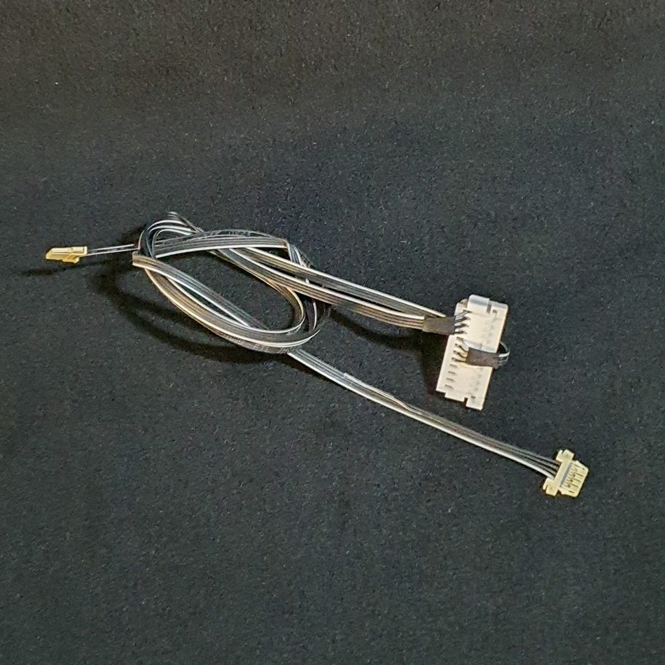 Cordon de connexion des barres LEDS Télé Samsung UE55RU7025K Cordon de connexion des barres LEDS Télé Samsung UE55RU7025K