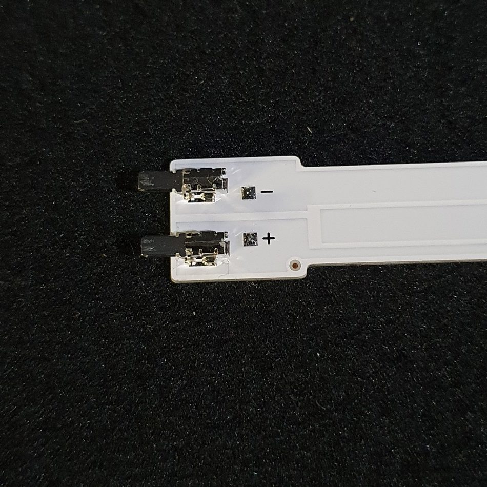 BARRE-LEDS-1-2-1-rotated-1 BARRE-LEDS-1-2-1-rotated-1