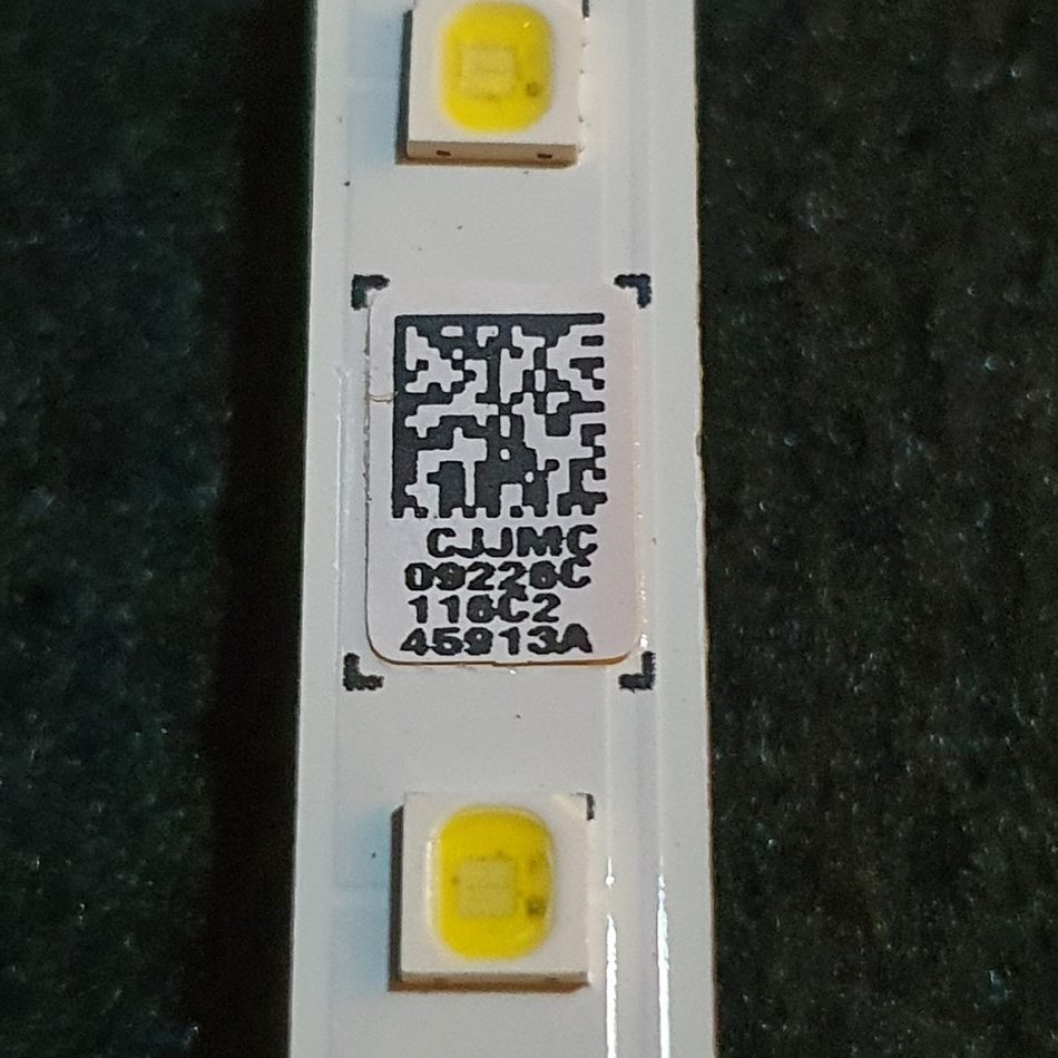 BARRE-LEDS-4-3-rotated-1 BARRE-LEDS-4-3-rotated-1