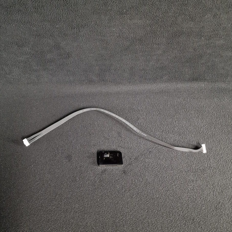 Module bouton power télé Samsung UE55RU7305K Référence: BN64-04042D Module bouton power télé Samsung UE55RU7305K Référence: BN64-04042D