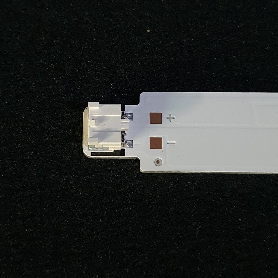 BARRE-LEDS-1-2-rotated-1 BARRE-LEDS-1-2-rotated-1