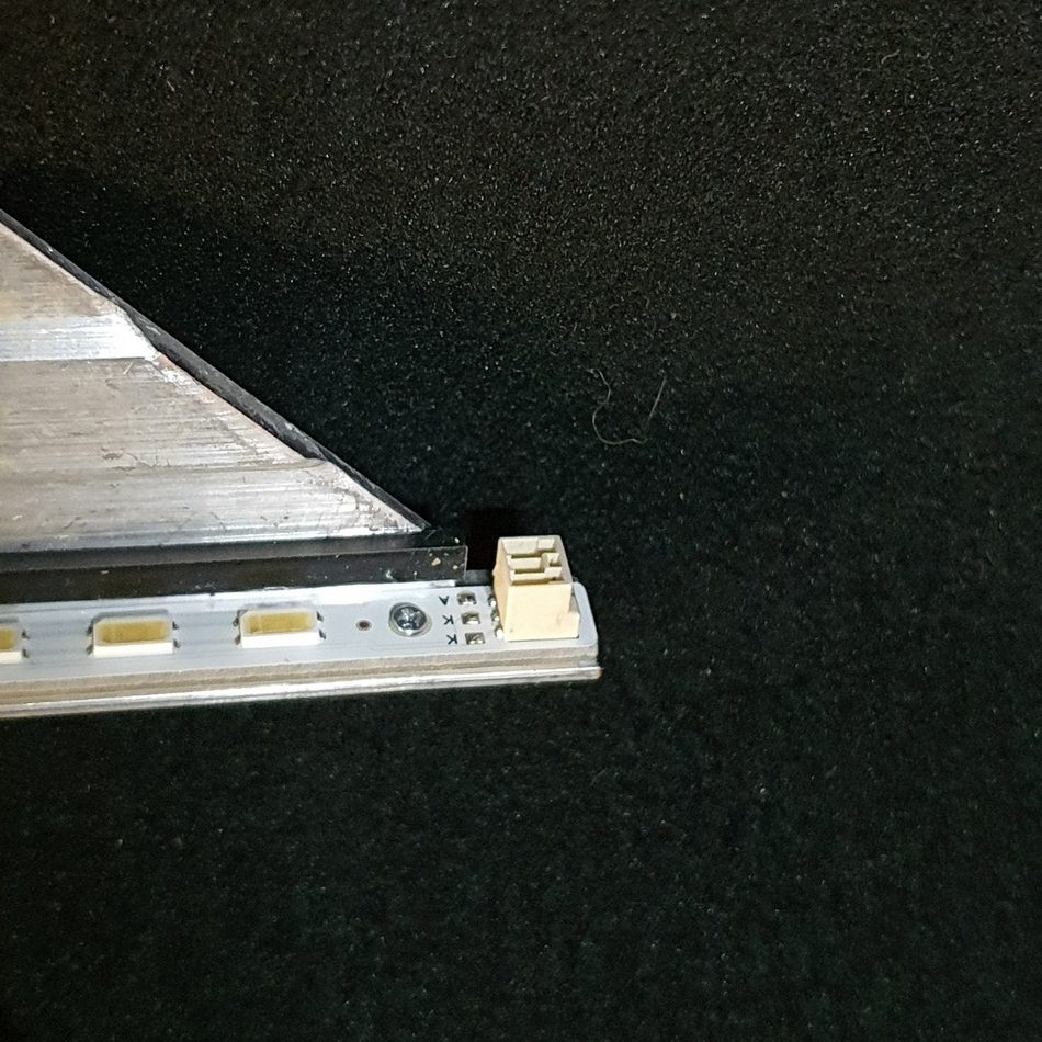 SUPPORT-BARRES-LEDS-3-rotated-1 SUPPORT-BARRES-LEDS-3-rotated-1