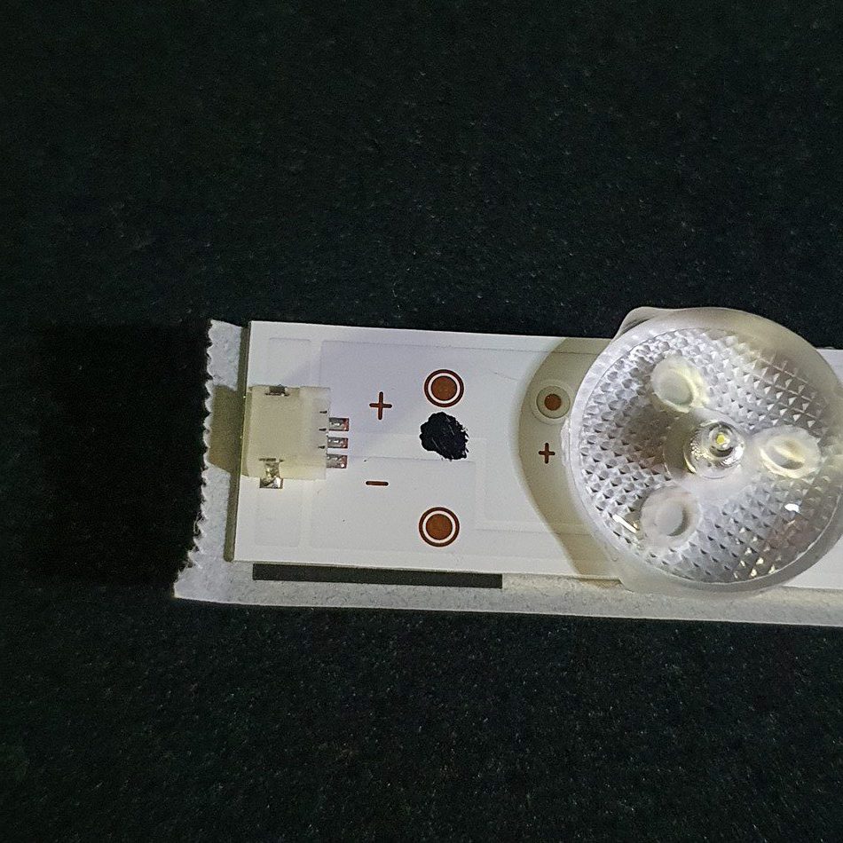 BARRE-LEDS-2-19-e1760441153533 BARRE-LEDS-2-19-e1760441153533