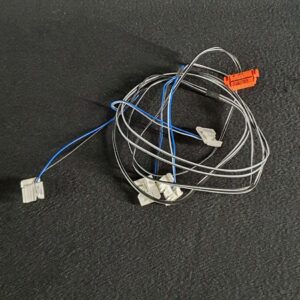 Cordon de connexion des barres LEDS télé Samsung UE55AU7105K