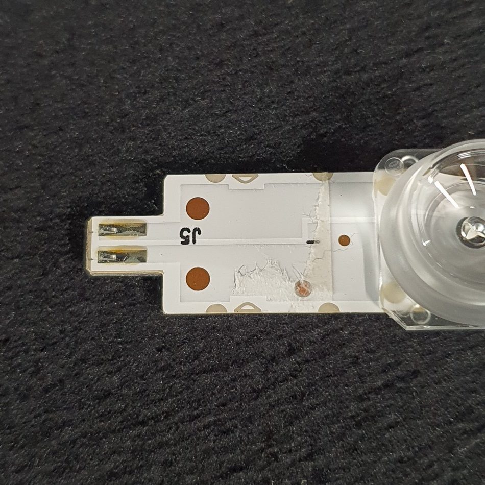 BARRE-LEDS-1-3-e1702456654185 BARRE-LEDS-1-3-e1702456654185