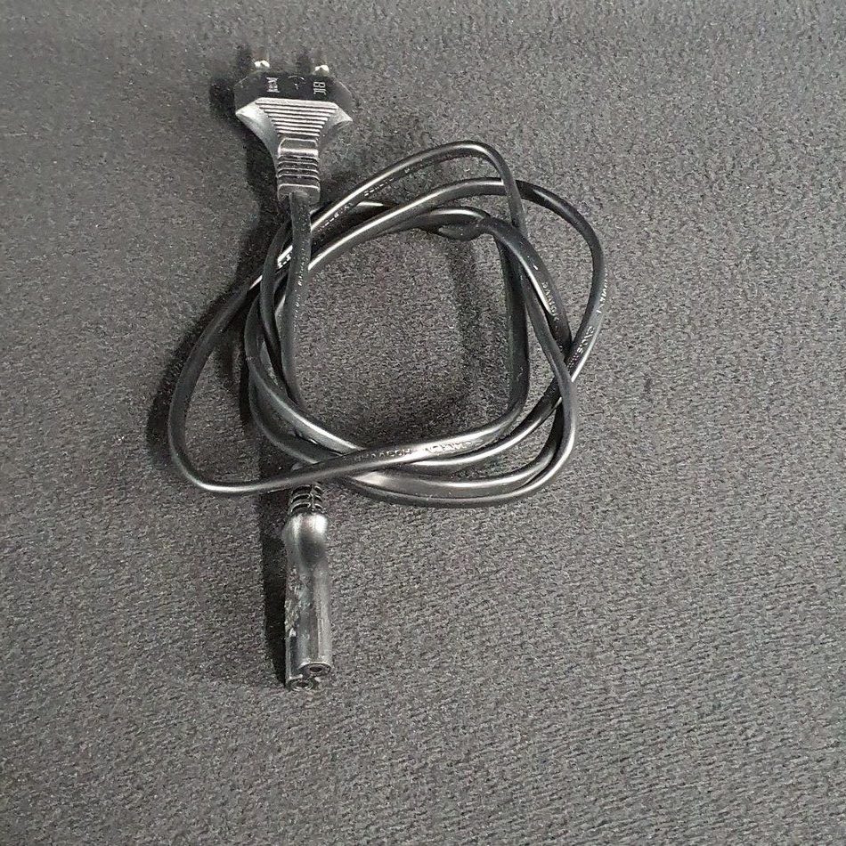 Cordon d’alimentation télé Telefunken D70V950M2CWH Cordon d'alimentation télé Telefunken D70V950M2CWH