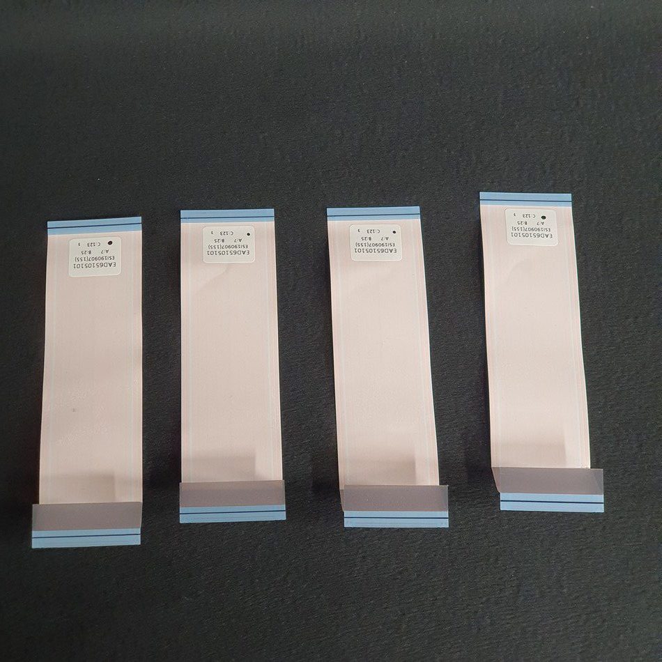 Ensemble de 4 nappes de connexion de la carte T-Con au LCD télé Lg OLED55B9PLA Référence: EAD65105101 Ensemble de 4 nappes de connexion de la carte T-Con au LCD télé Lg OLED55B9PLA Référence: EAD65105101