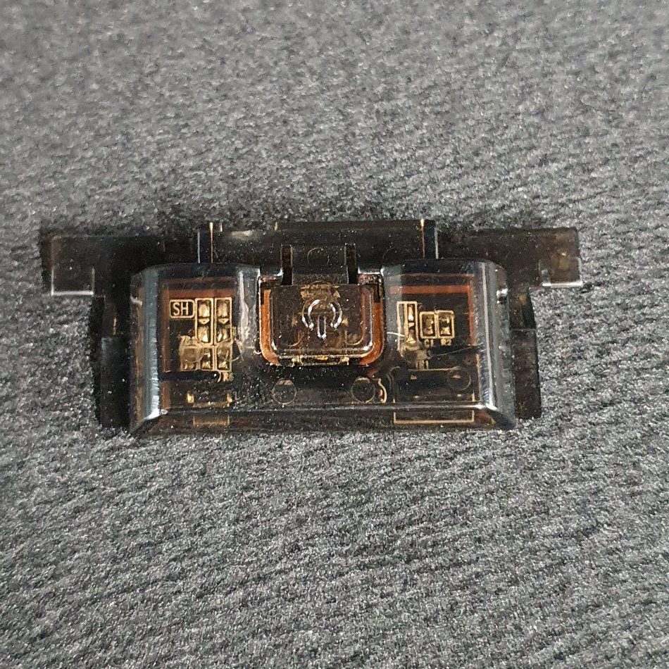 Module bouton power télé Lg OLED55B9PLA Référence: EBR87149001 Module bouton power télé Lg OLED55B9PLA Référence: EBR87149001