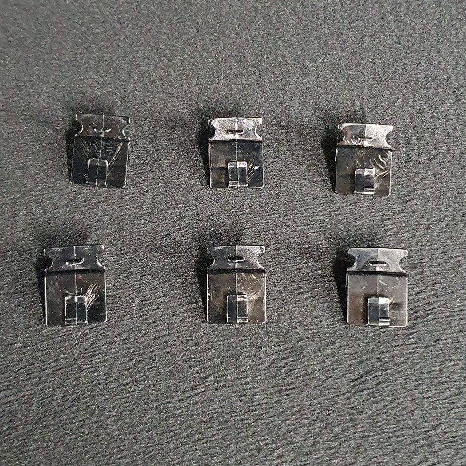 Ensemble de 6 supports des cartes du LCD télé Samsung UE85AU7105K Ensemble de 6 supports des cartes du LCD télé Samsung UE85AU7105K