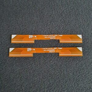Ensemble nappes de connexion des cartes du LCD télé Samsung GU65AU7199U