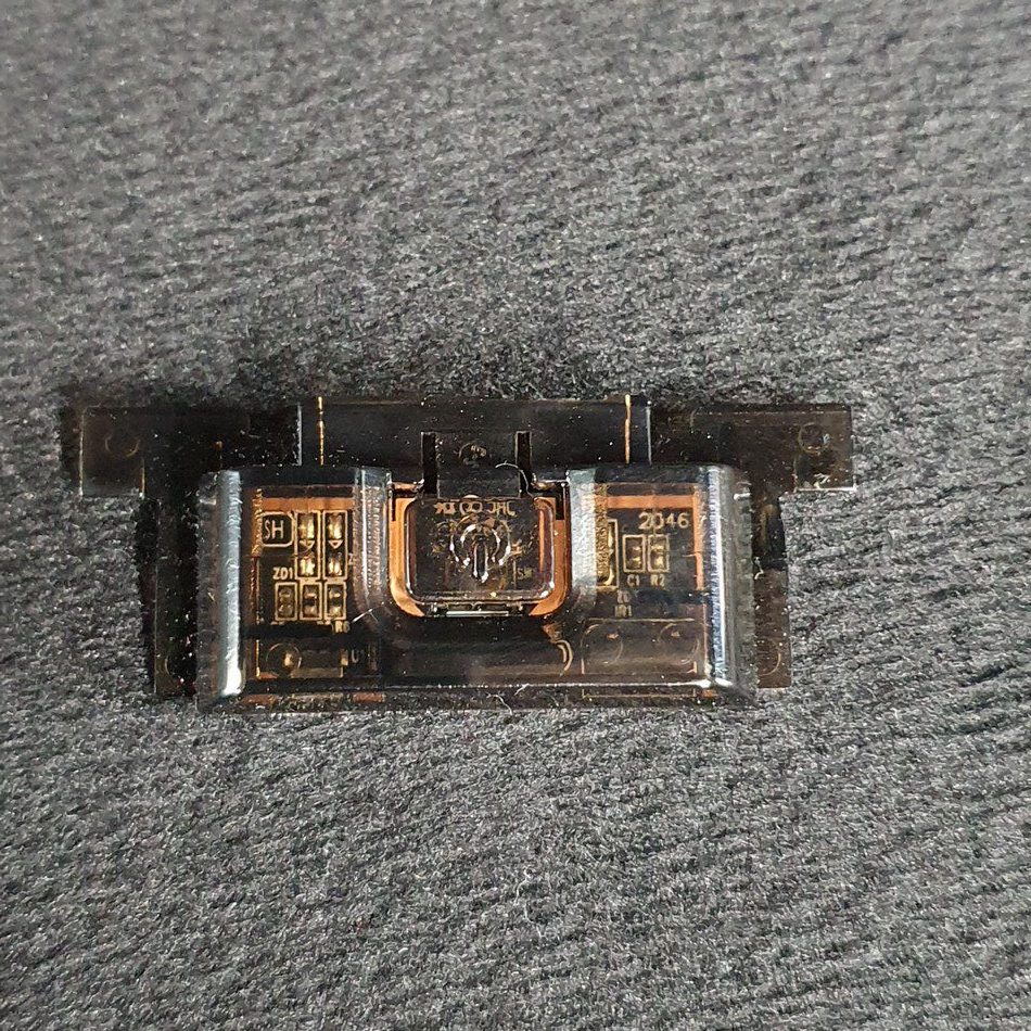Module bouton power télé Lg OLED55BX6LB Référence: EBR87149001 Module bouton power télé Lg OLED55BX6LB Référence: EBR87149001