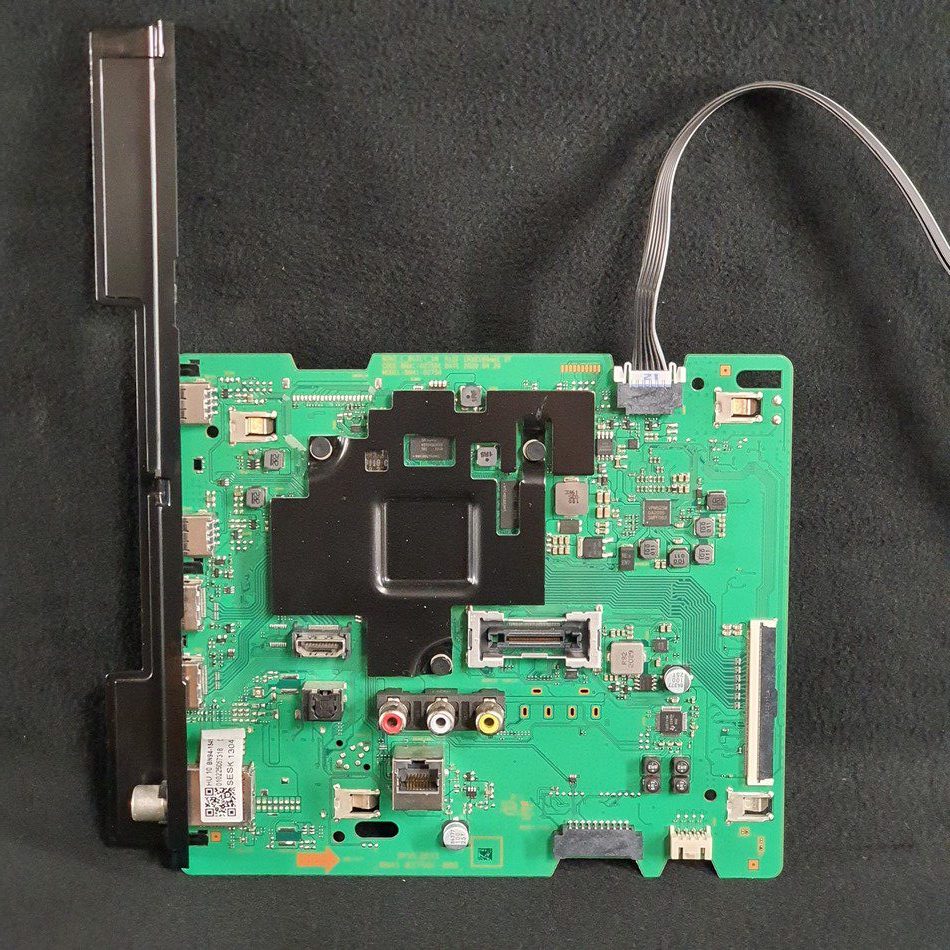 Carte Mère Télé Samsung UE55TU8005K Référence: BN41-02756C (BN94-15451S) Carte Mère Télé Samsung UE55TU8005K Référence: BN41-02756C (BN94-15451S)