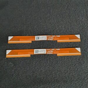 Ensemble nappes de connexion des cartes du LCD télé Samsung QE65Q80TAT