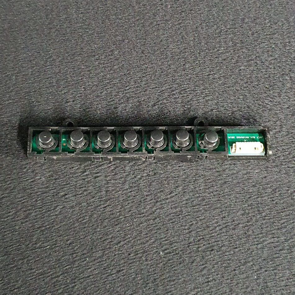 Module de commandes télé Saba LD40CHS1051ES Référence: JUC7.820.00106492 Module de commandes télé Saba LD40CHS1051ES Référence: JUC7.820.00106492