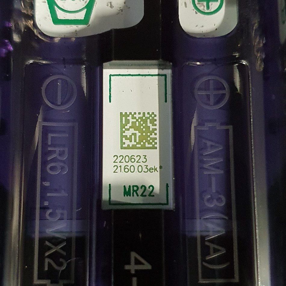 TELECOMMANDE-NEUVE-4-2-e1713254402462 TELECOMMANDE-NEUVE-4-2-e1713254402462