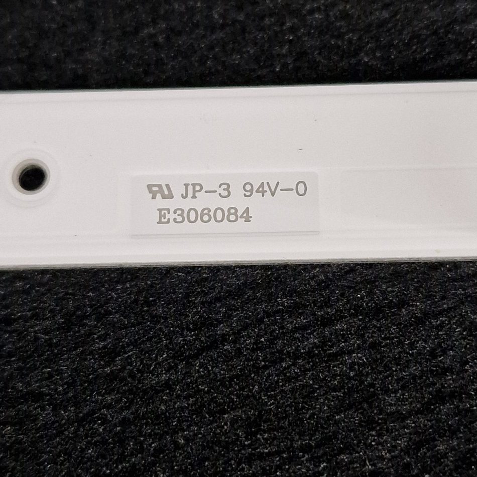 BARRE-LEDS-1-4-2-rotated-1 BARRE-LEDS-1-4-2-rotated-1