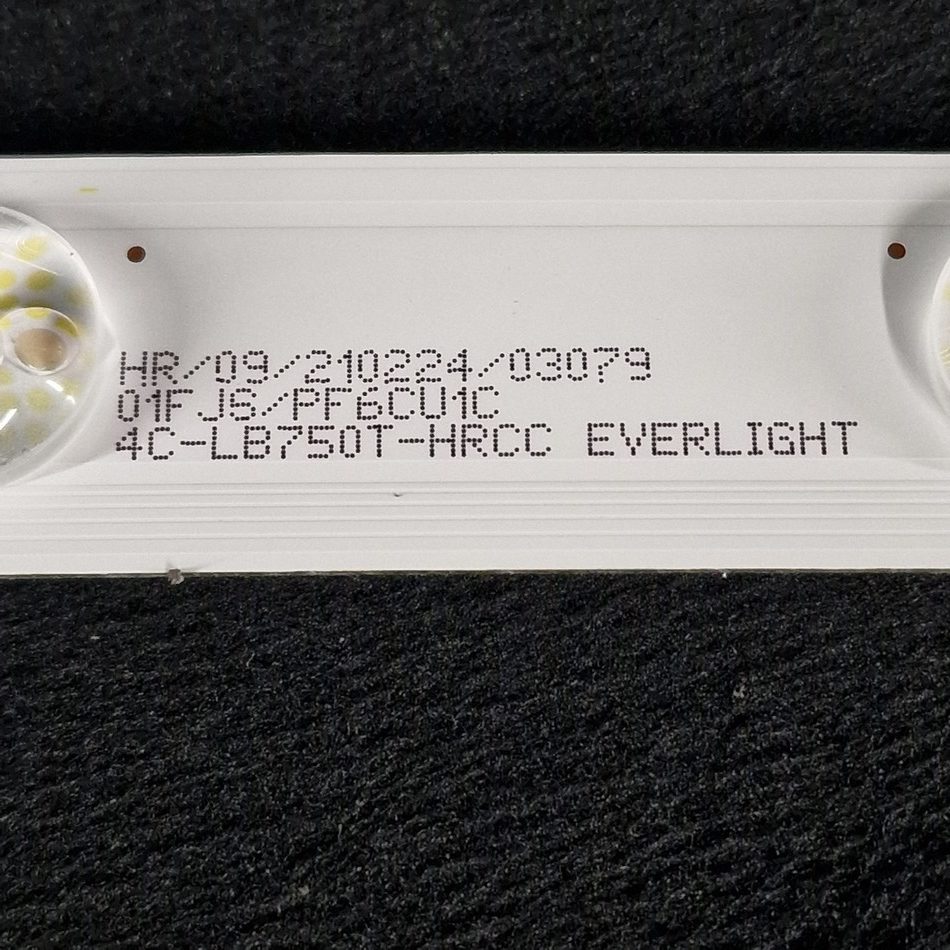 BARRE-LEDS-BLEU-ORIGINAL-3-4-rotated-1 BARRE-LEDS-BLEU-ORIGINAL-3-4-rotated-1