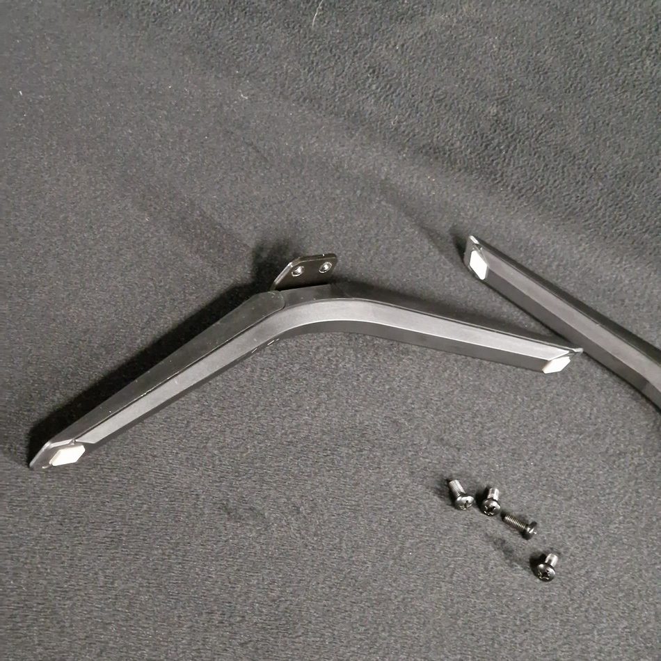 ENSEMBLE-PIEDS-VIS-3-3-rotated-1 ENSEMBLE-PIEDS-VIS-3-3-rotated-1