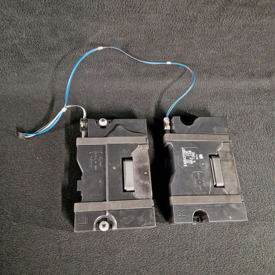 Ensemble haut parleurs télé Lg 49UM7390PLC Référence: EAB64370906 + EAB64370907 Ensemble haut parleurs télé Lg 49UM7390PLC Référence: EAB64370906 + EAB64370907