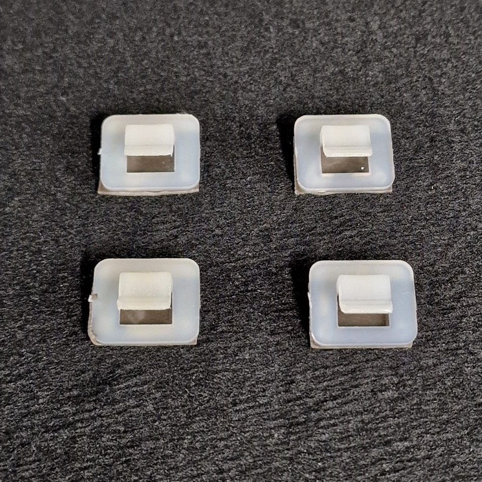 Ensemble de 4 supports des cartes du LCD télé Samsung UE40M5002AK Ensemble de 4 supports des cartes du LCD télé Samsung UE40M5002AK