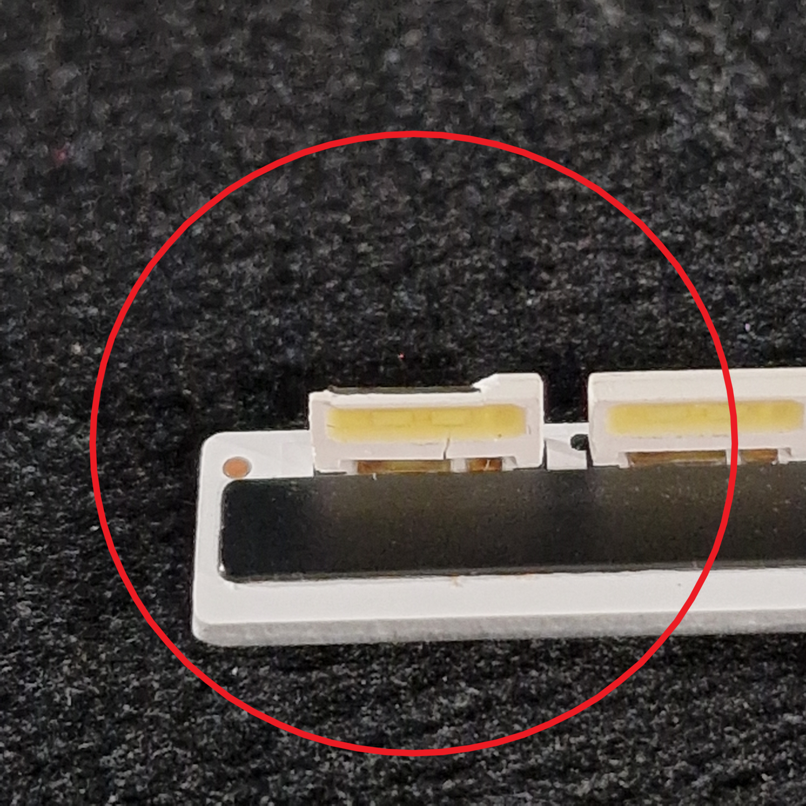 BARRE-LEDS-2-4 BARRE-LEDS-2-4