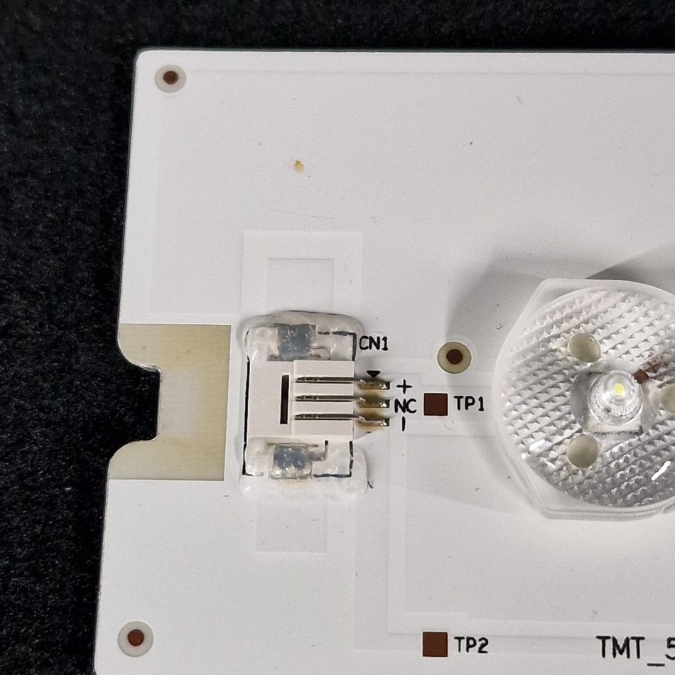 BARRE-LEDS-2-rotated-1 BARRE-LEDS-2-rotated-1