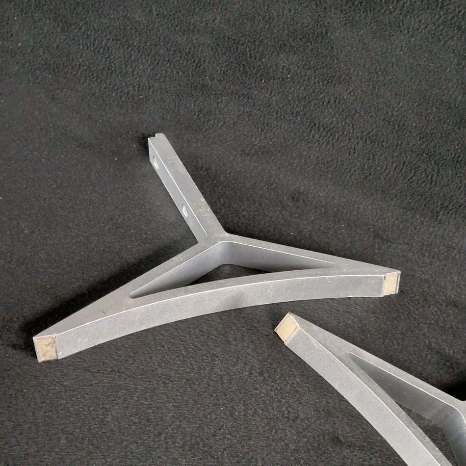ENSEMBLE-PIEDS-3-rotated-1 ENSEMBLE-PIEDS-3-rotated-1