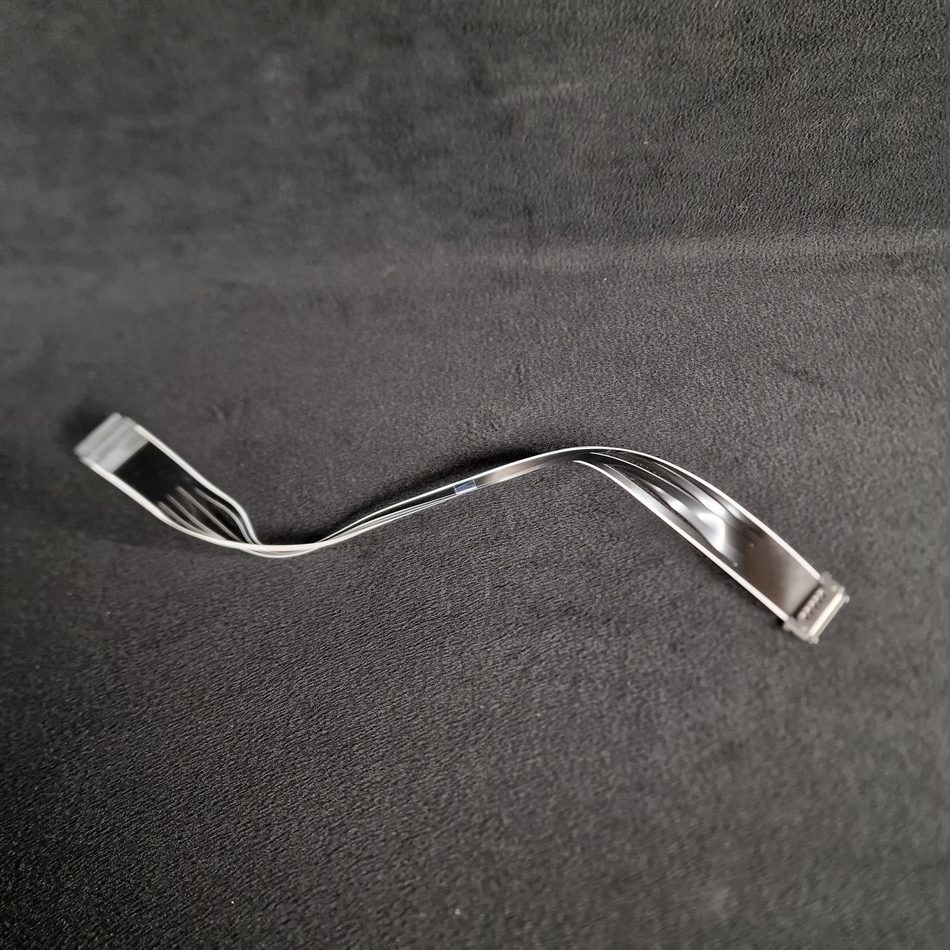 Nappe LVDS télé Philips 65OLED705/12 (Largeur 2.7cm) Nappe LVDS télé Philips 65OLED705/12 (Largeur 2.7cm)