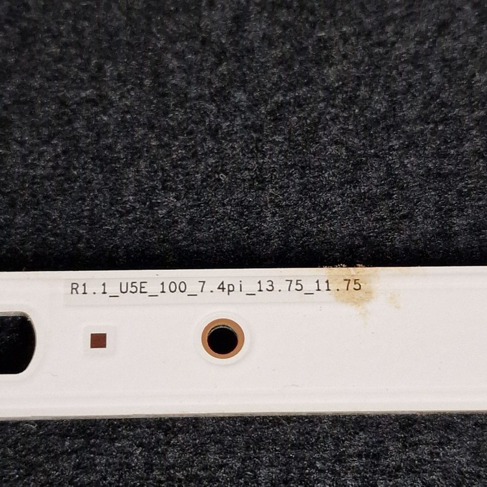 BARRE-LEDS-1-4-1-rotated-1 BARRE-LEDS-1-4-1-rotated-1