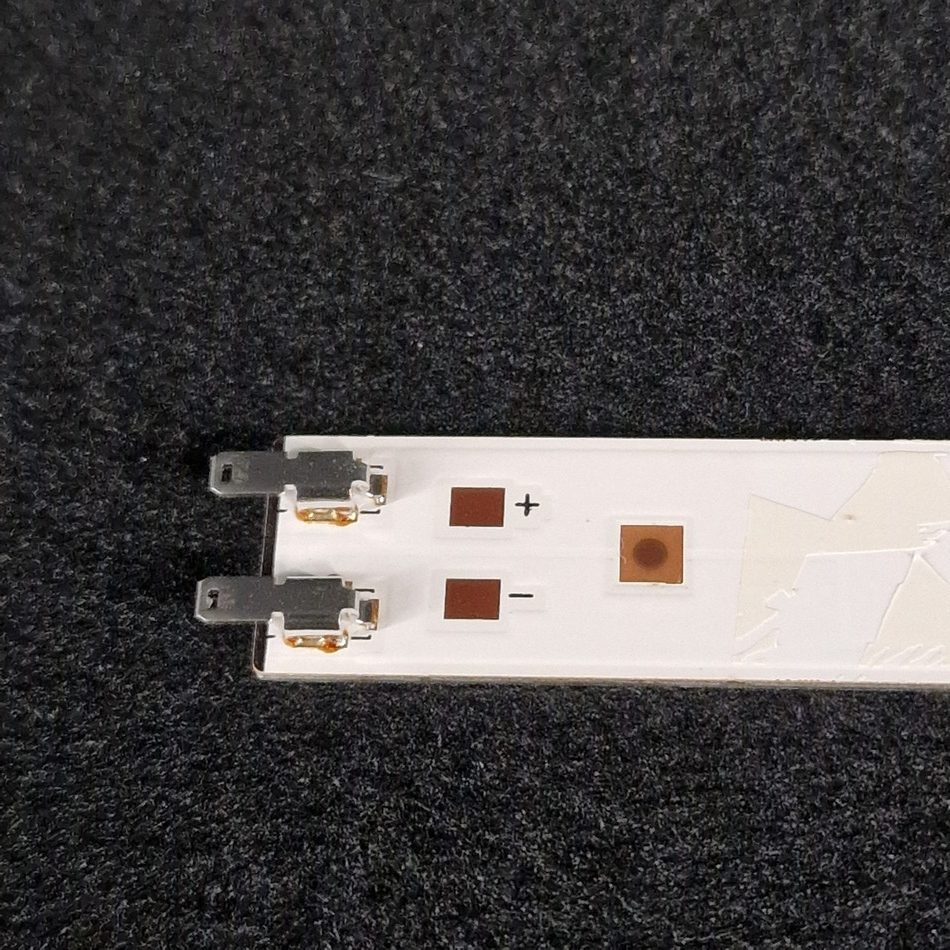 BARRE-LEDS-3-2-1-rotated-1 BARRE-LEDS-3-2-1-rotated-1
