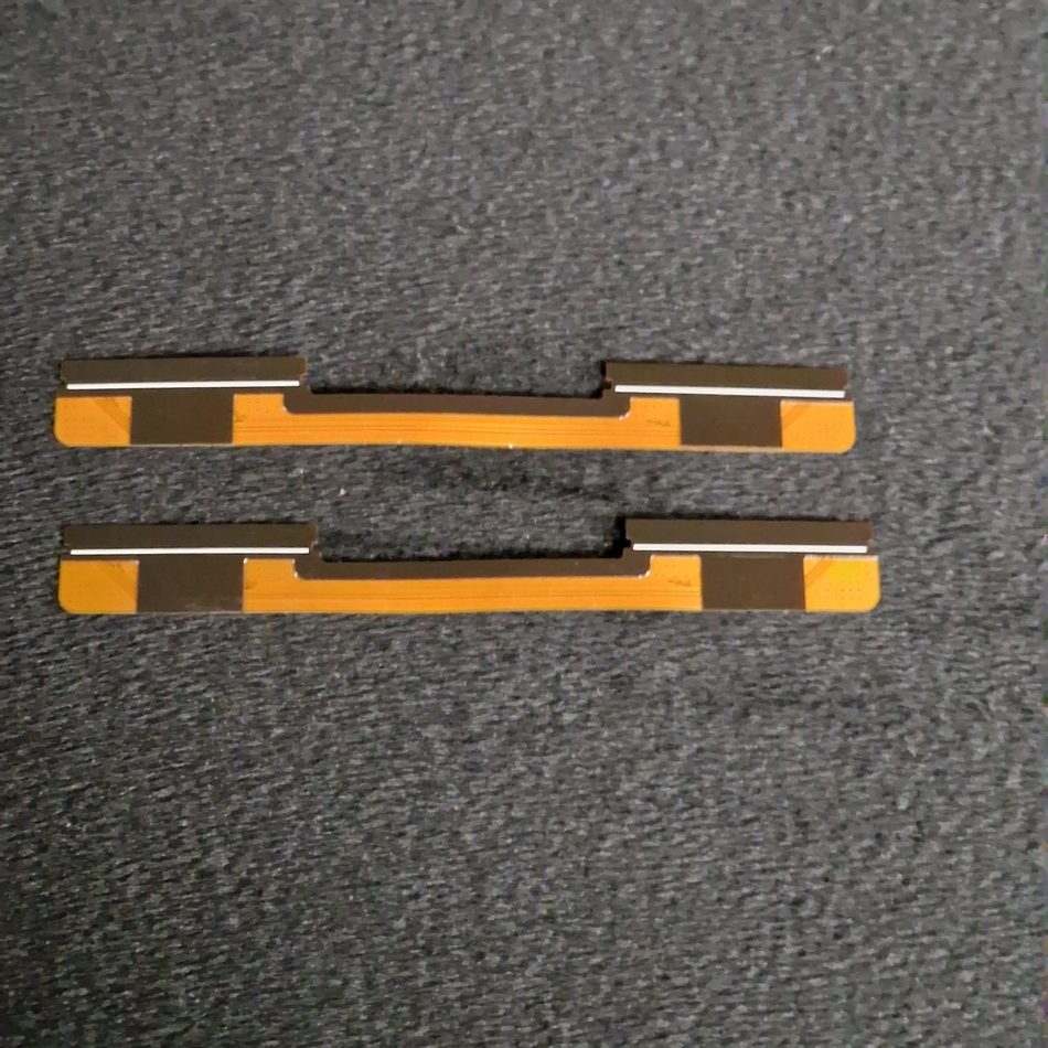 ENSEMBLE-NAPPES-DE-CONNEXION-DES-CARTES-DU-LCD-3-rotated-1 ENSEMBLE-NAPPES-DE-CONNEXION-DES-CARTES-DU-LCD-3-rotated-1
